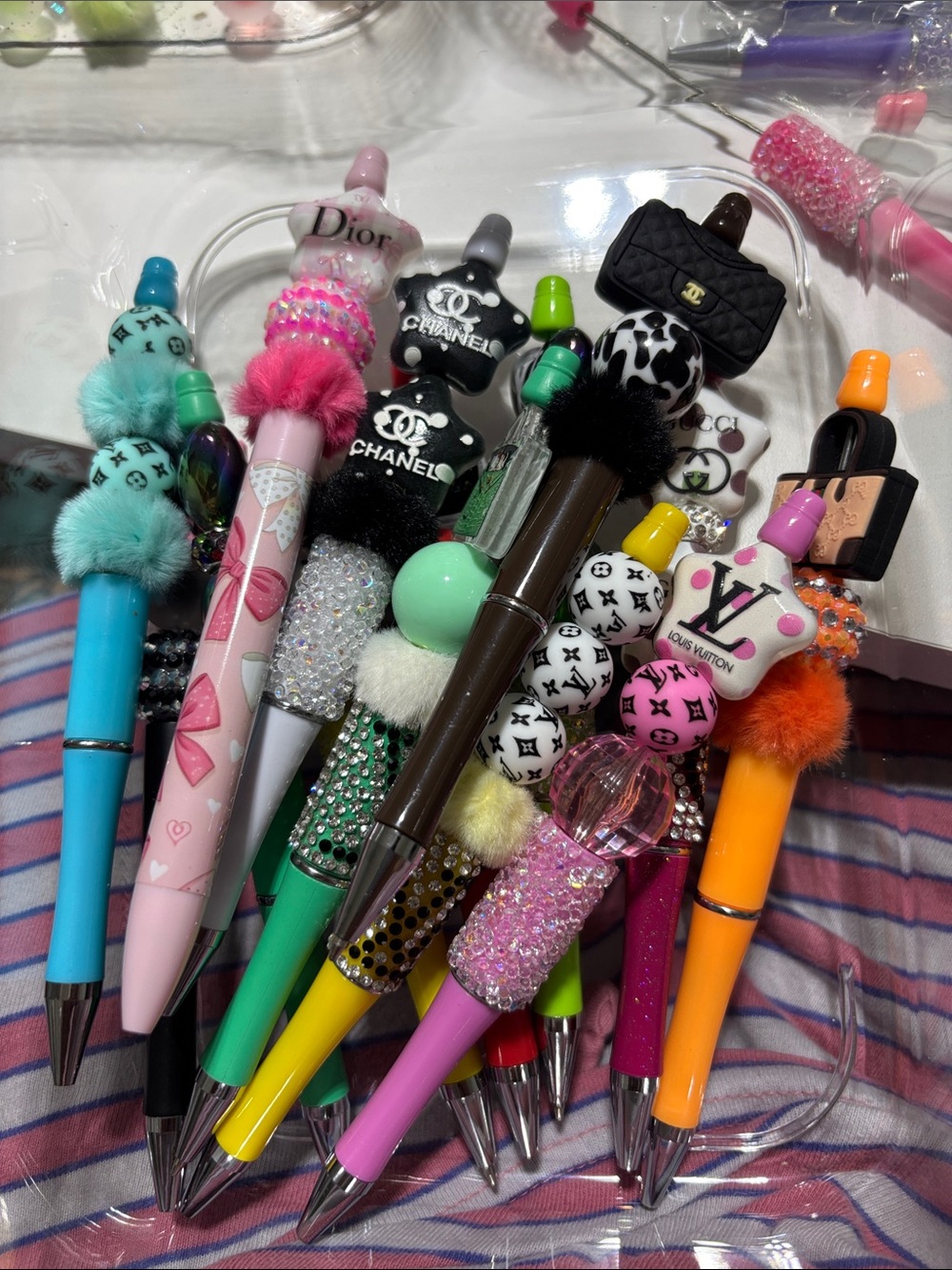 FREE PEN WITH PURCHASE OF JELLY BAG